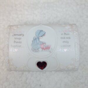 Precious Moments January Birthstone Hope Chest Gift Box